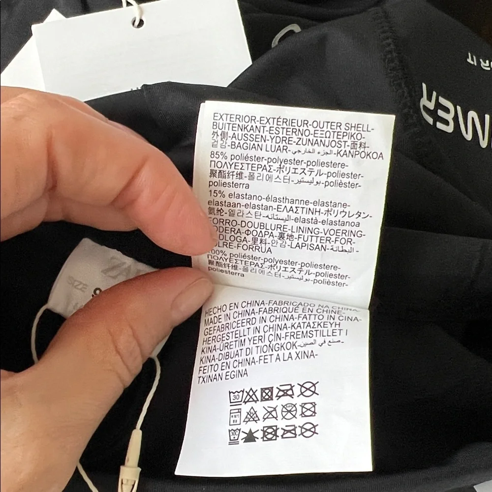 Zara Boys Swim Jammers in Black size 9-10 yrs